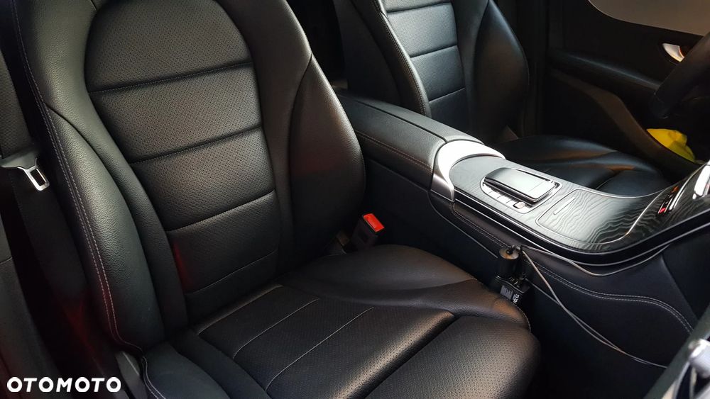 Mercedes-Benz GLC 200 d 4Matic 9G-TRONIC - 22