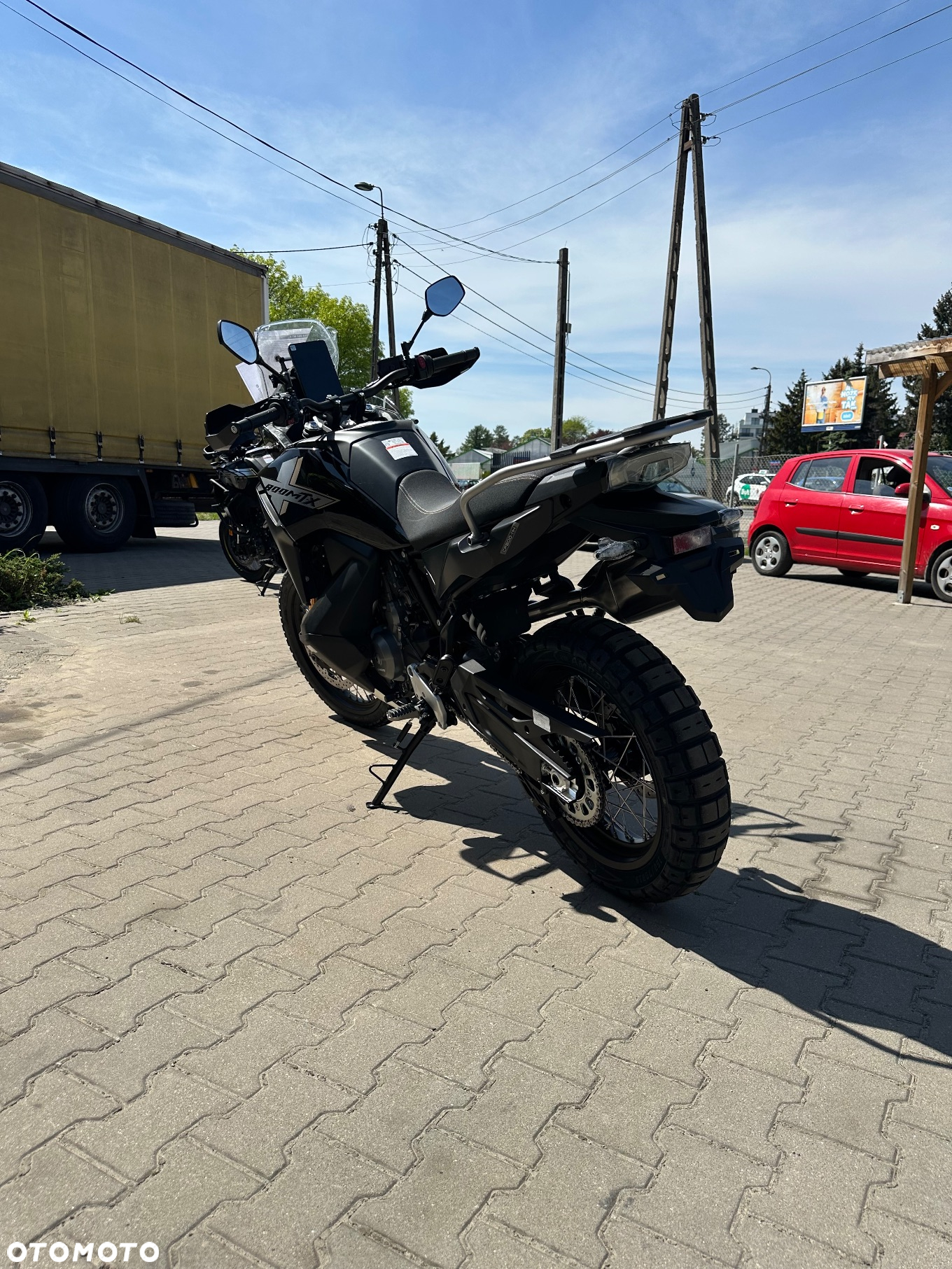 CFMoto MT - 13