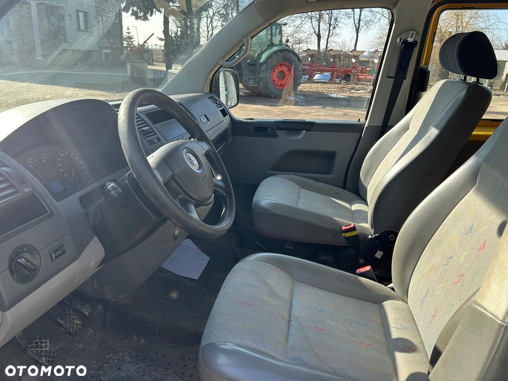 Volkswagen Transporter T5 TDI L1H1 - 7