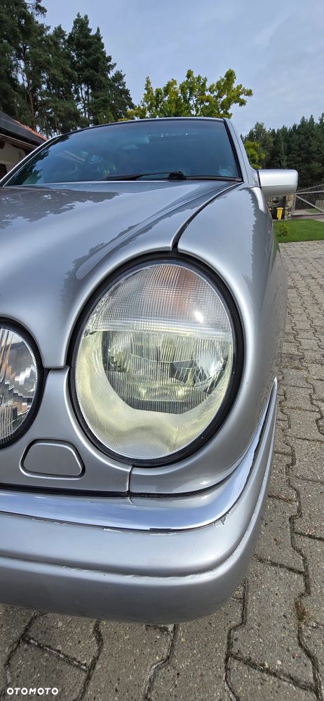 Mercedes-Benz Klasa E - 7