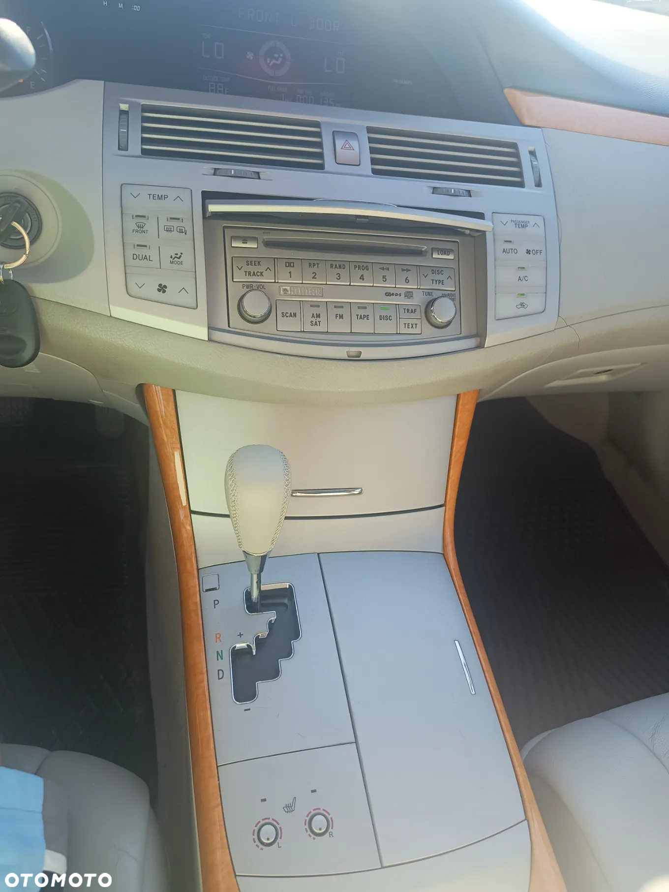 Toyota Avalon - 21