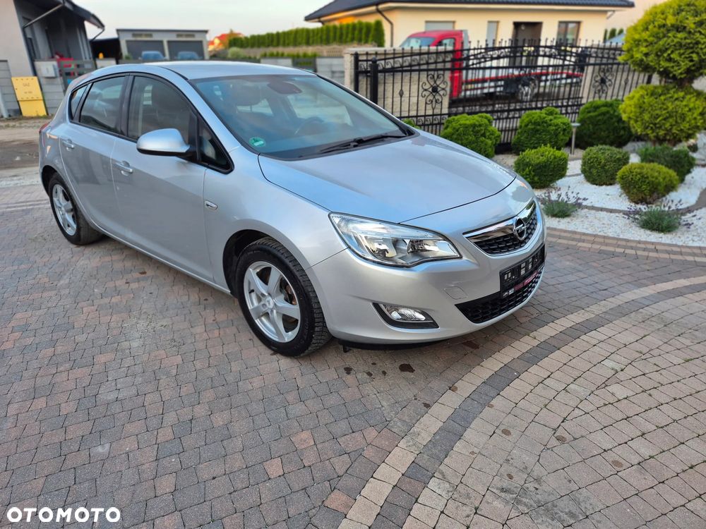 Opel Astra 1.6 111 - 8