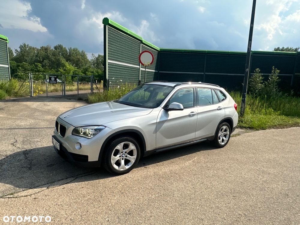 BMW X1 xDrive18d Sport Line - 18