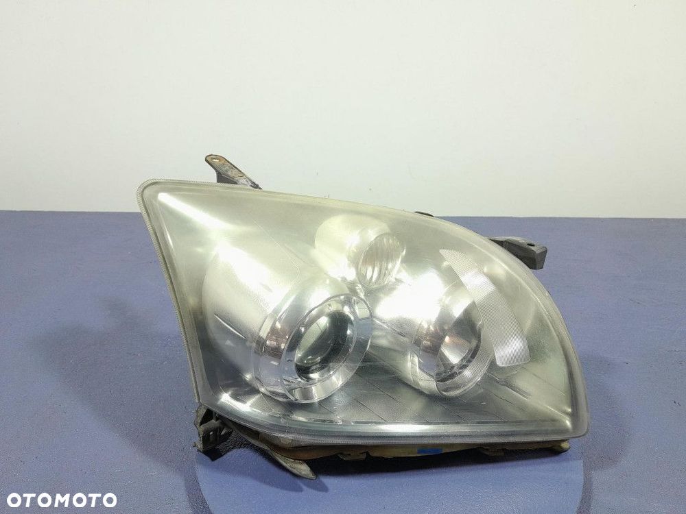 TOYOTA AVENSIS II T25 LIFT 06- REFLEKTOR PRAWY - 2