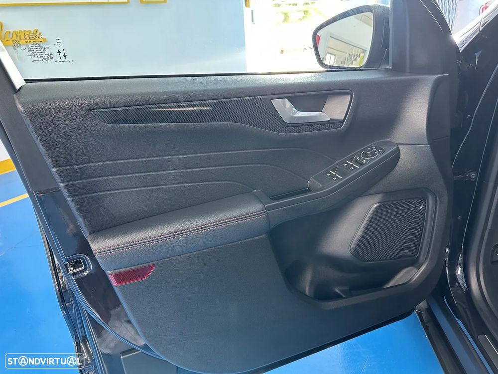 Ford Kuga 1.5 EcoBoost ST-Line - 11