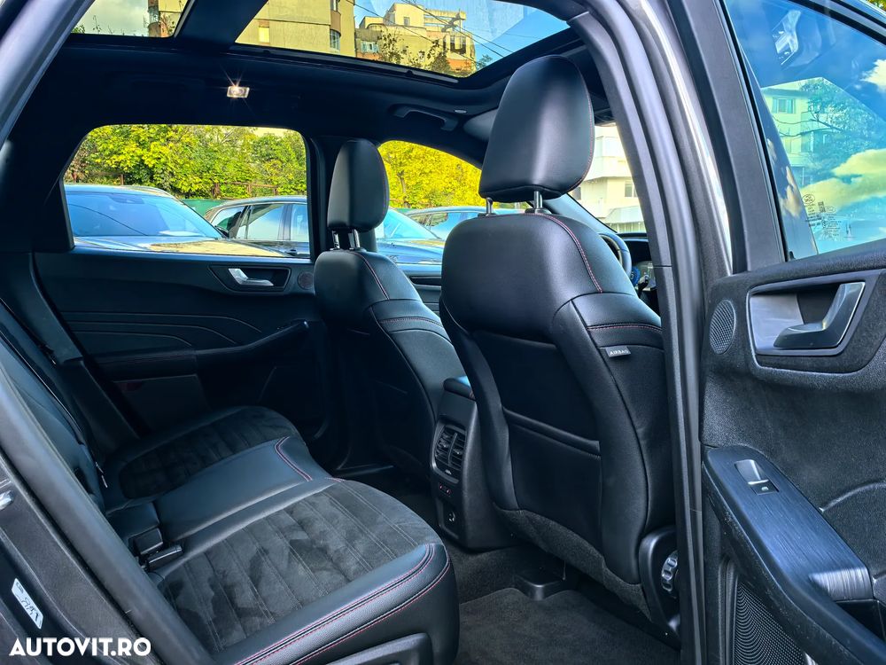Ford Kuga 2.5 Duratec PHEV ST Line - 17