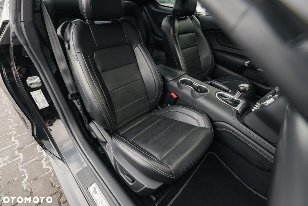 Ford Mustang 5.0 V8 GT - 15