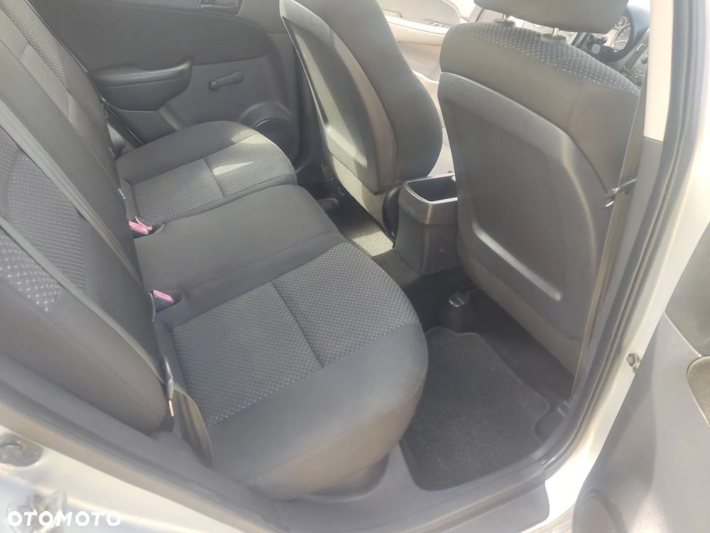 Hyundai i30 1.4 Base - 13