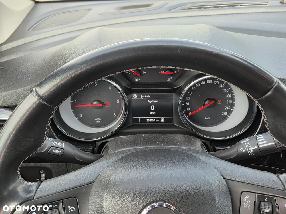 Opel Astra 1.6 CDTI Dynamic - 19