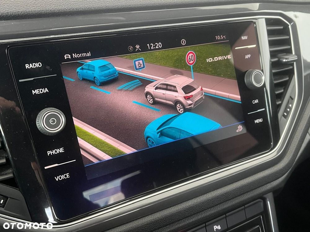 Volkswagen T-Roc - 27