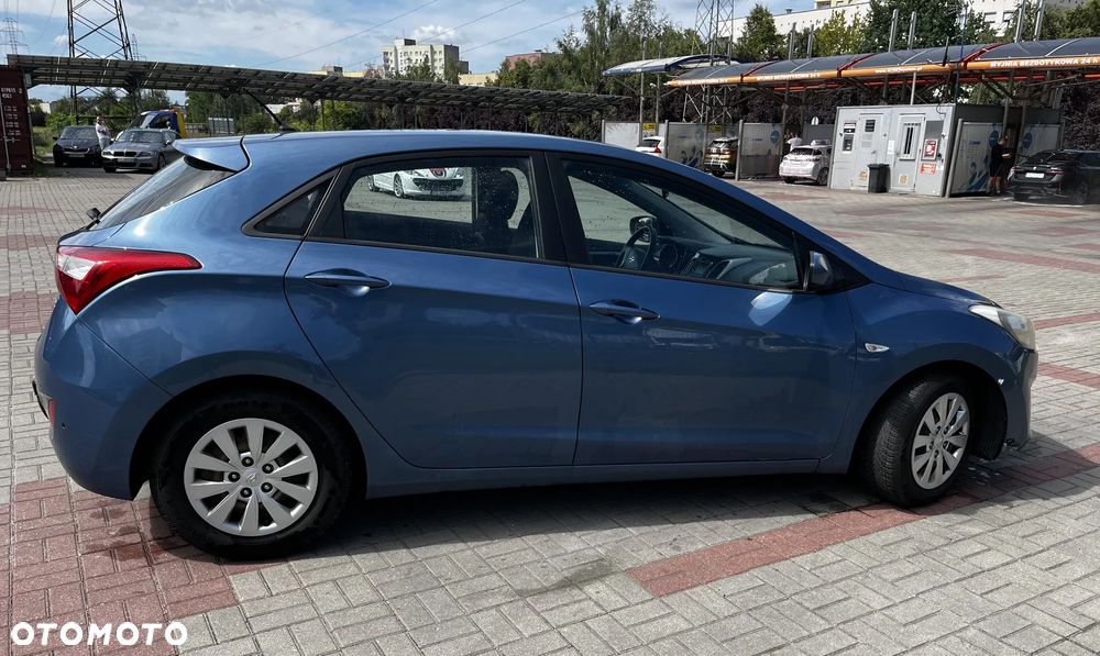 Hyundai i30 1.6 CRDi Comfort - 10