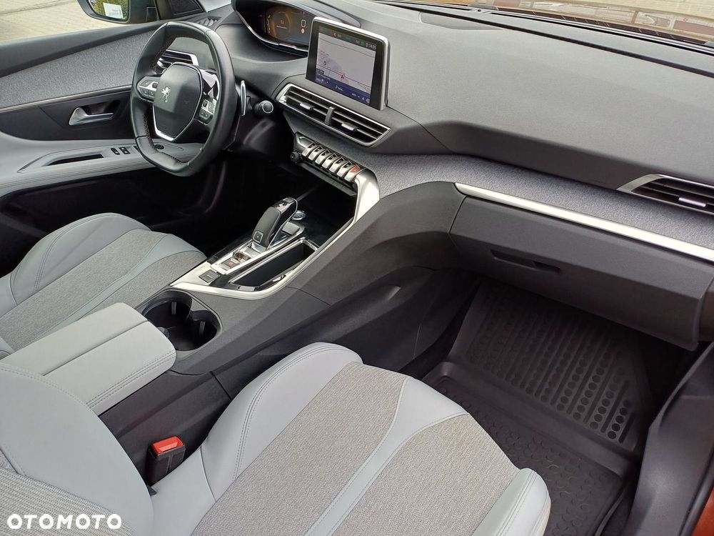 Peugeot 3008 1.6 THP Allure S&S EAT6 - 11