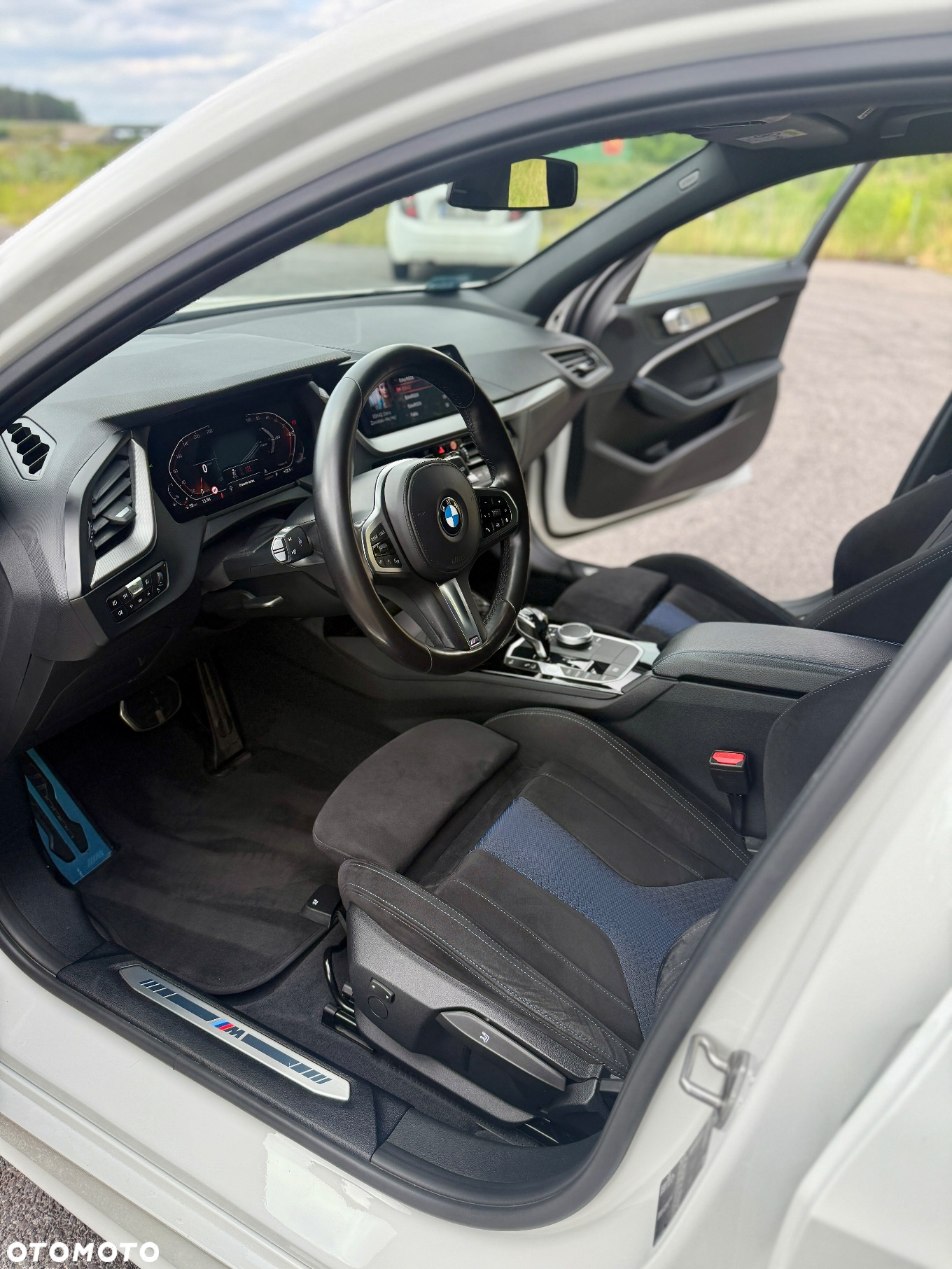 BMW Seria 1 118i M Sport - 10