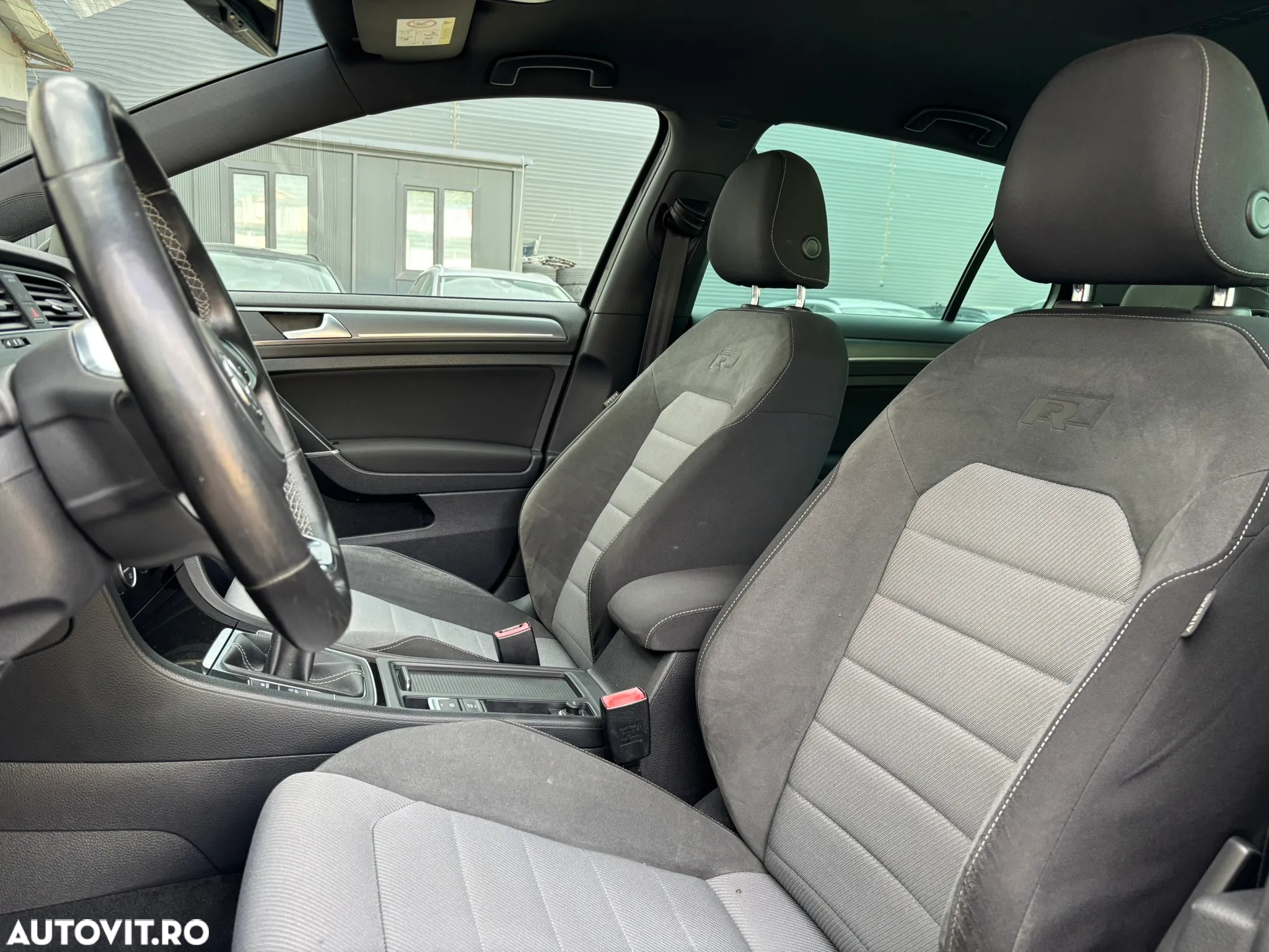 Volkswagen Golf 1.4 TSI Highline - 19