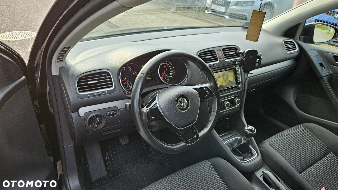 Volkswagen Golf VI 1.6 Comfortline - 20