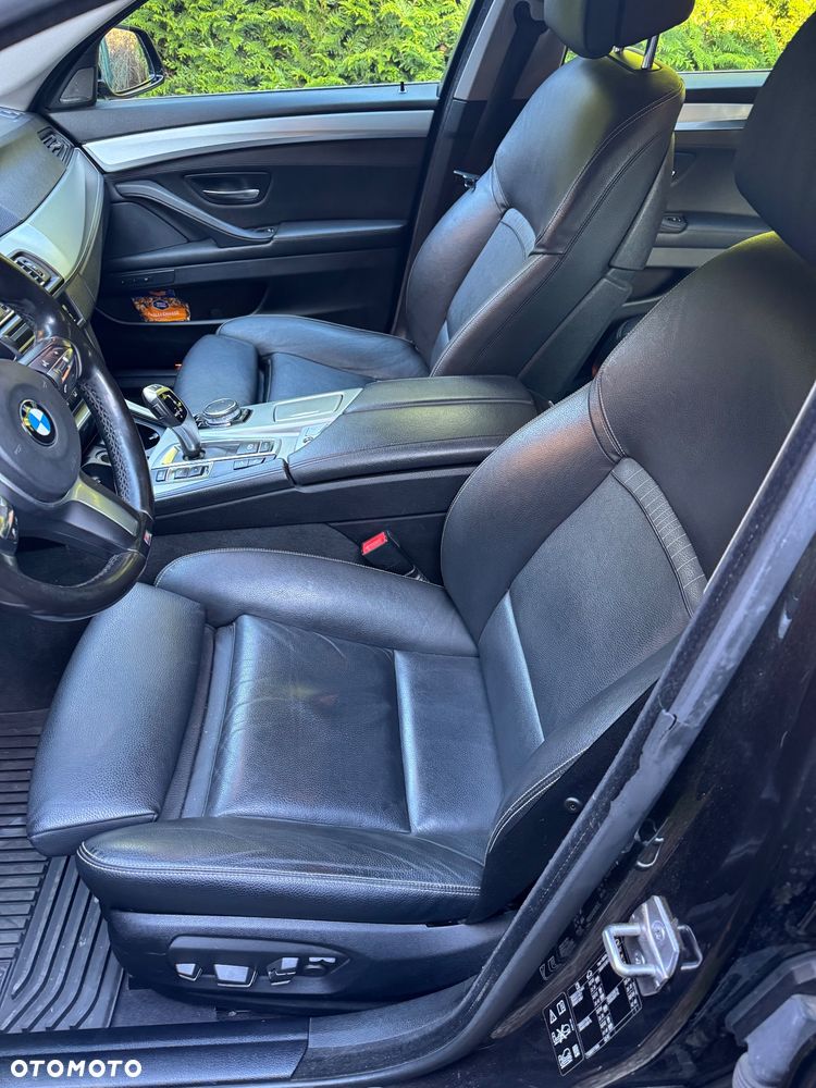 BMW Seria 5 520d xDrive Luxury Line - 15