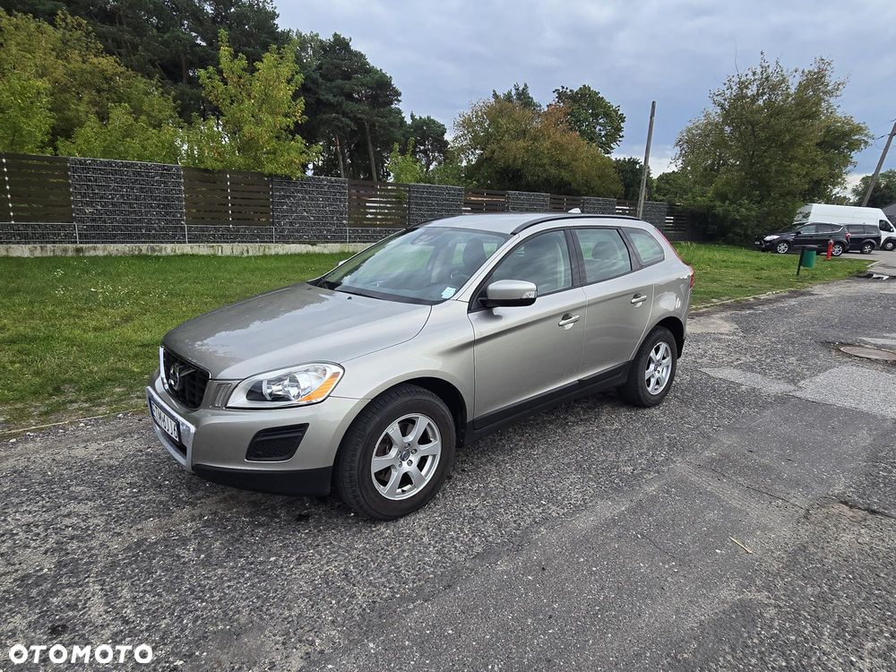 Volvo XC 60 D5 AWD Kinetic - 1