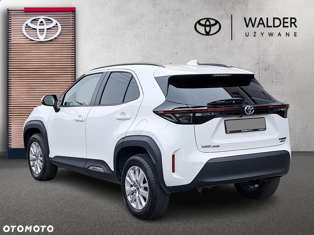 Toyota Yaris Cross Hybrid 1.5 Comfort 4x4 - 4