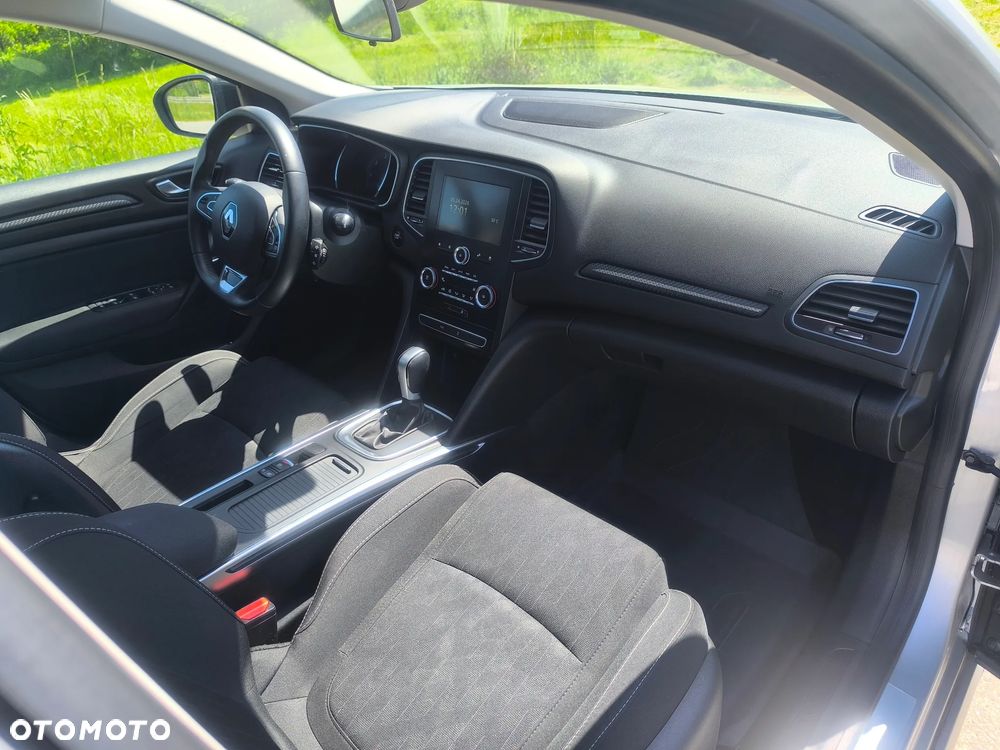 Renault Megane 1.3 TCe FAP Limited EDC - 25