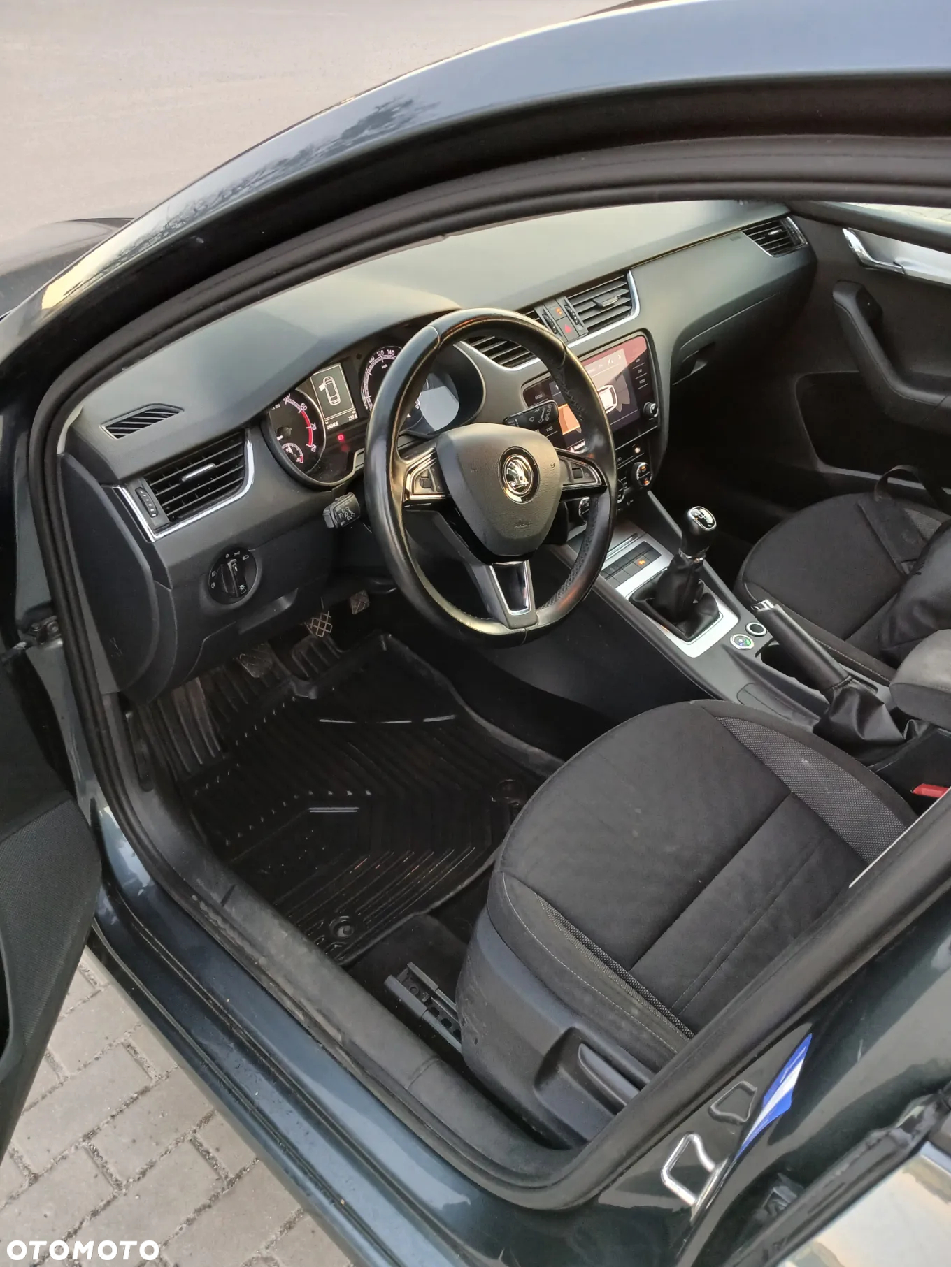 Skoda Octavia 1.4 TSI Ambition - 25