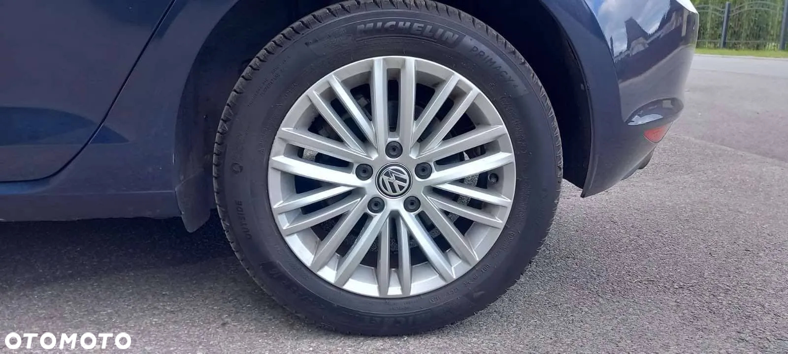 Volkswagen Golf - 8