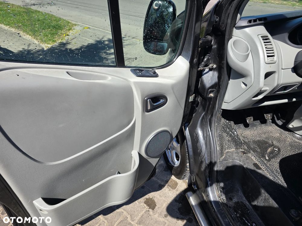 Renault Trafic Long - 15