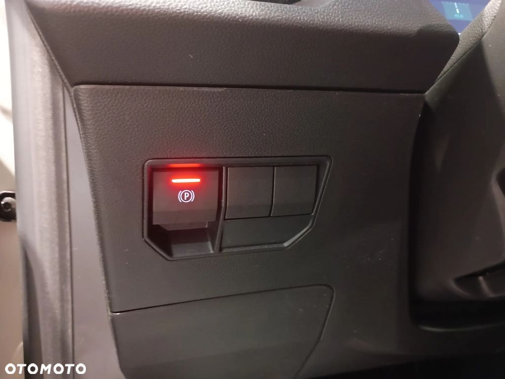 Dacia Duster 1.8 Full Hybrid 155 Journey MMT - 20