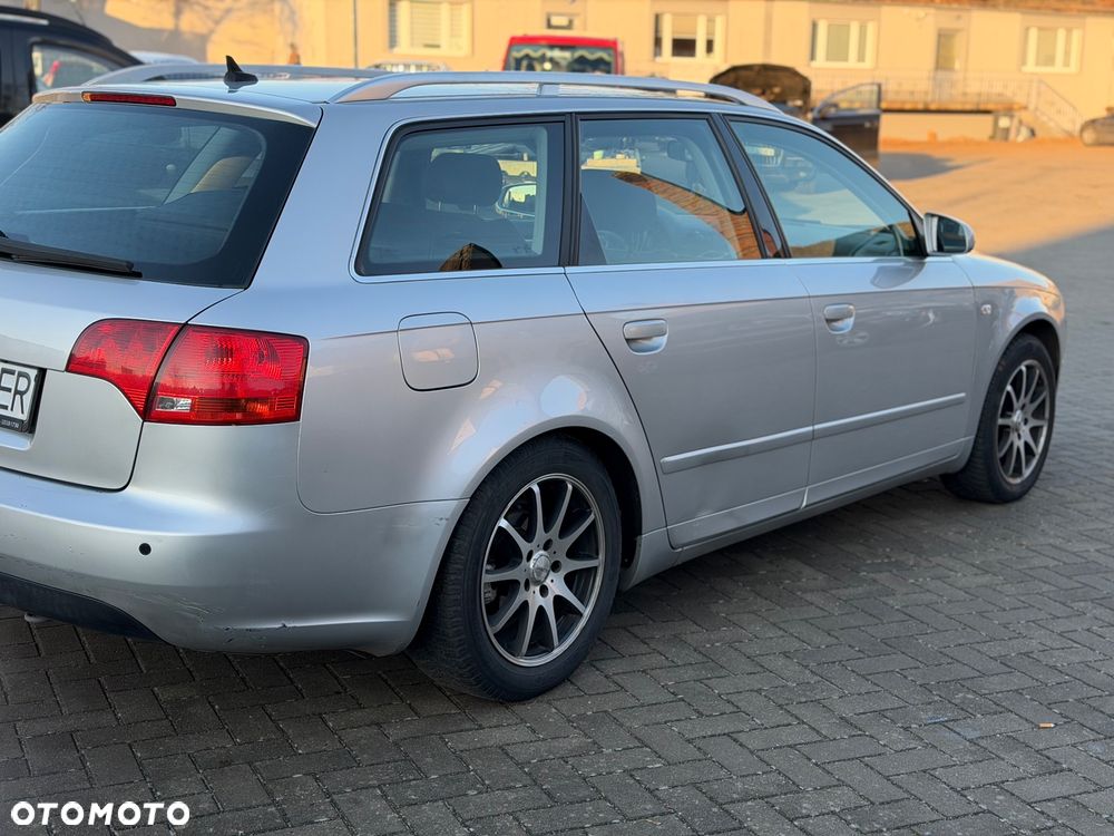 Audi A4 Avant 2.0 TDI - 6