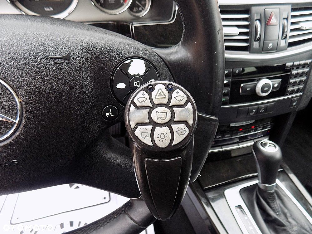 Mercedes-Benz Klasa E 200 CDI 7G-TRONIC Avantgarde - 13