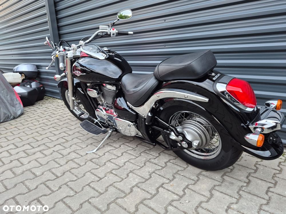 Suzuki Intruder - 24