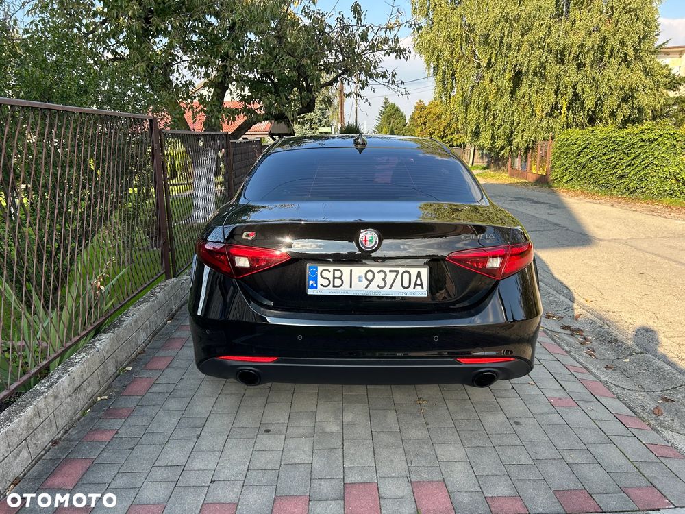 Alfa Romeo Giulia 2.0 Turbo TI Q4 - 3
