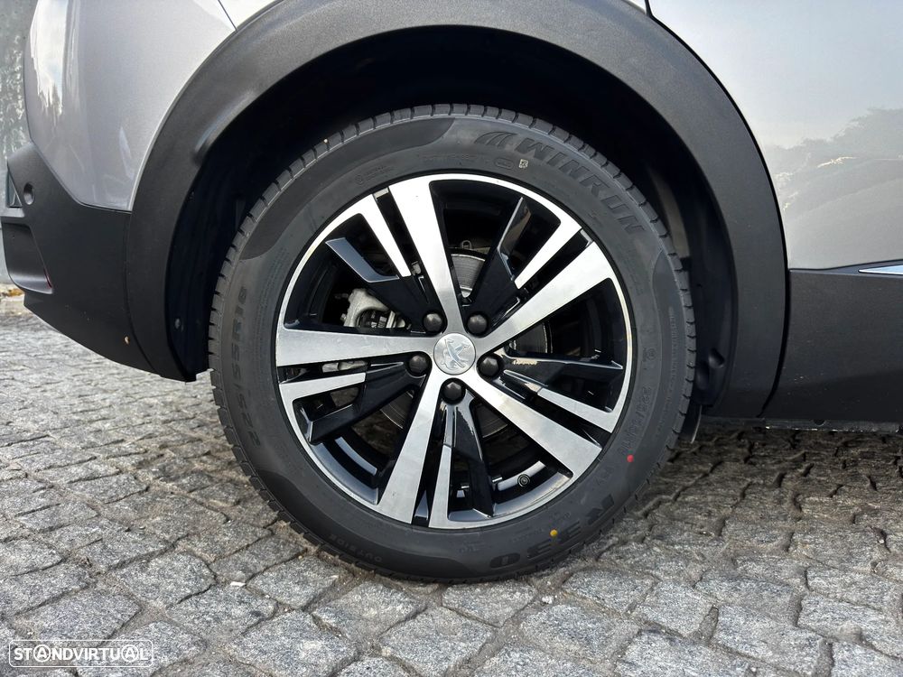 Peugeot 3008 1.6 Hybrid4 Allure Pack e-EAT8 - 37
