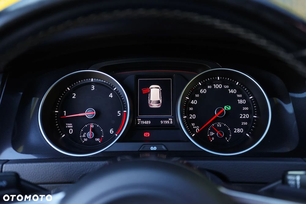 Volkswagen Golf GTD BlueMotion Technology DSG - 23