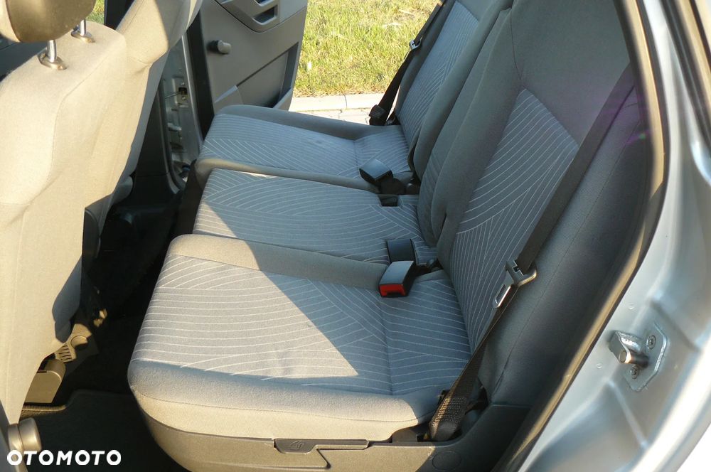 Opel Meriva 1.6 16V - 21