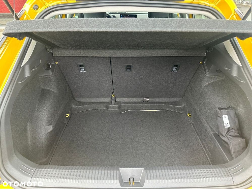 Volkswagen T-Roc 1.5 eTSI Trend DSG - 27