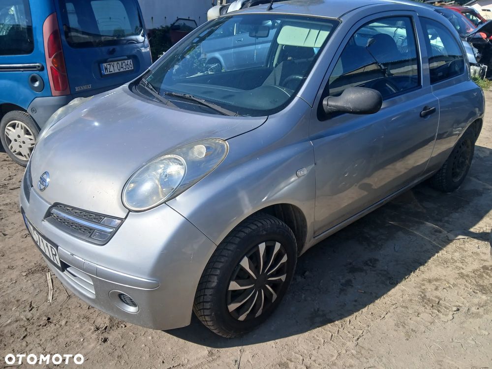 NISSAN MICRA K12 1.2 3D CR12DE silnik 5MT skrzynia napęd sanki belka wahacz wahacze zacisk zaciski zwrotnica piasta kopyto mc person amortyzator sprężyna maglownica - 2