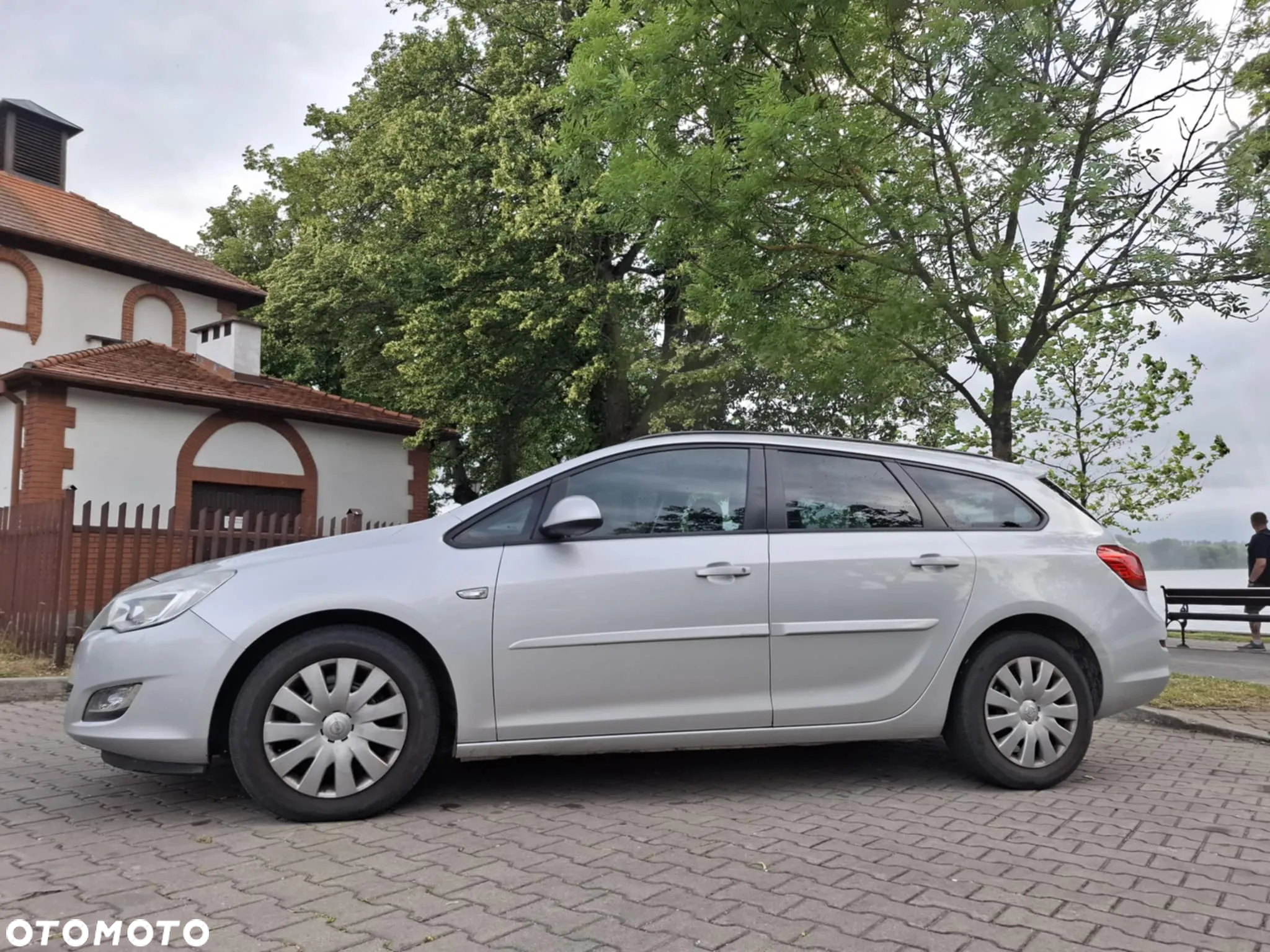 Opel Astra IV 1.3 CDTI Cosmo ecoFLEX - 8