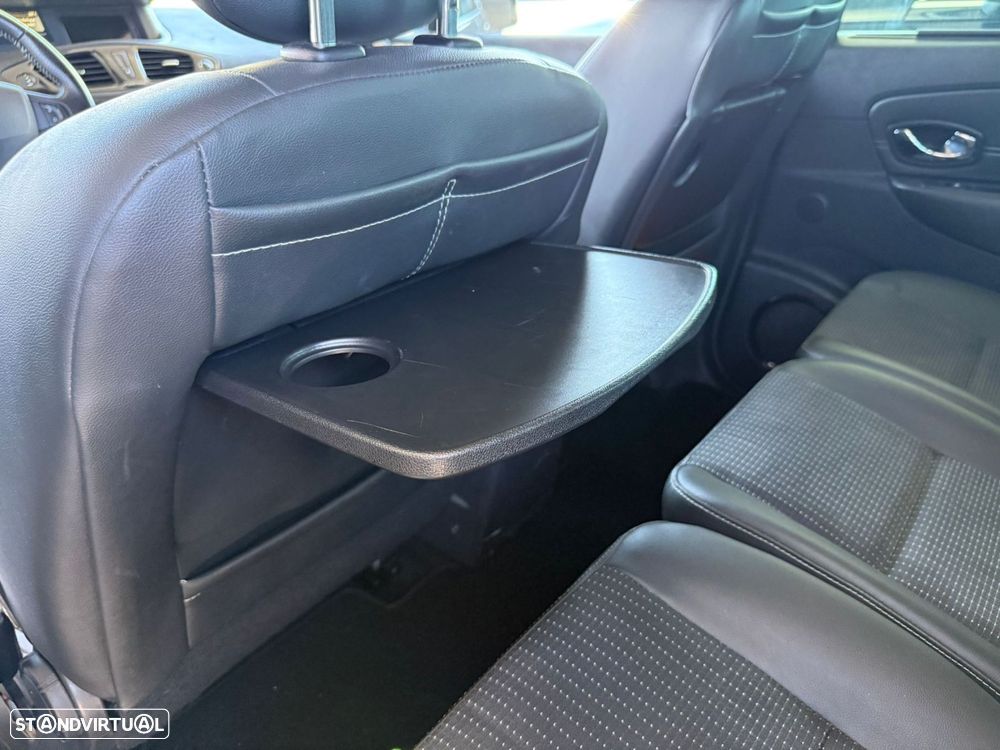 Renault Scénic 1.5 dCi Bose Edtion EDC - 23