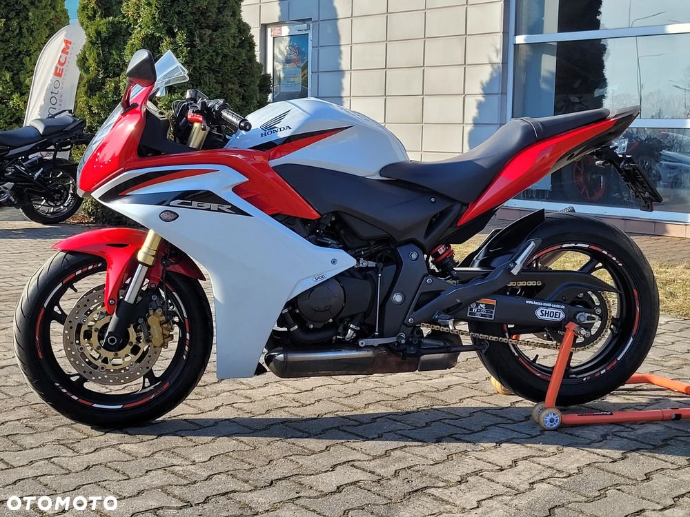 Honda CBR - 12