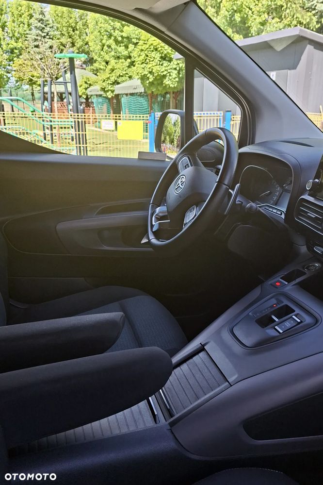 Toyota Proace City Verso Long 1.2 D-4T Business - 6