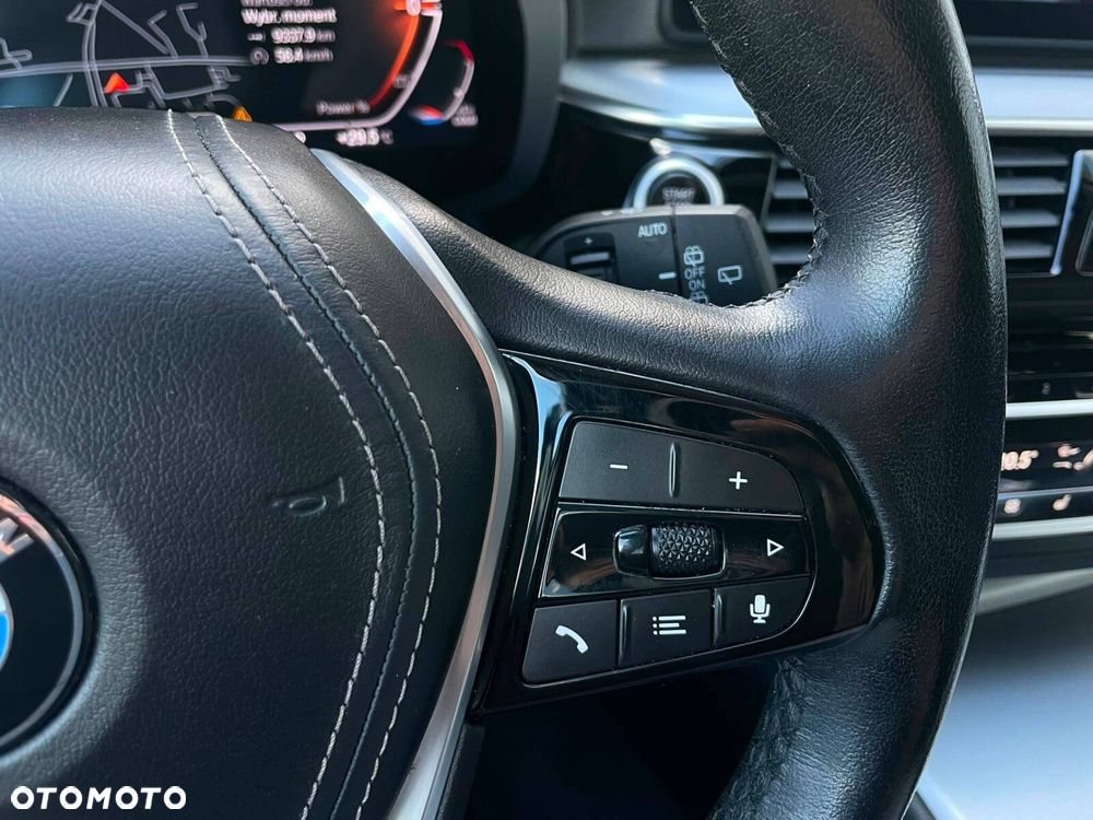 BMW Seria 5 - 25
