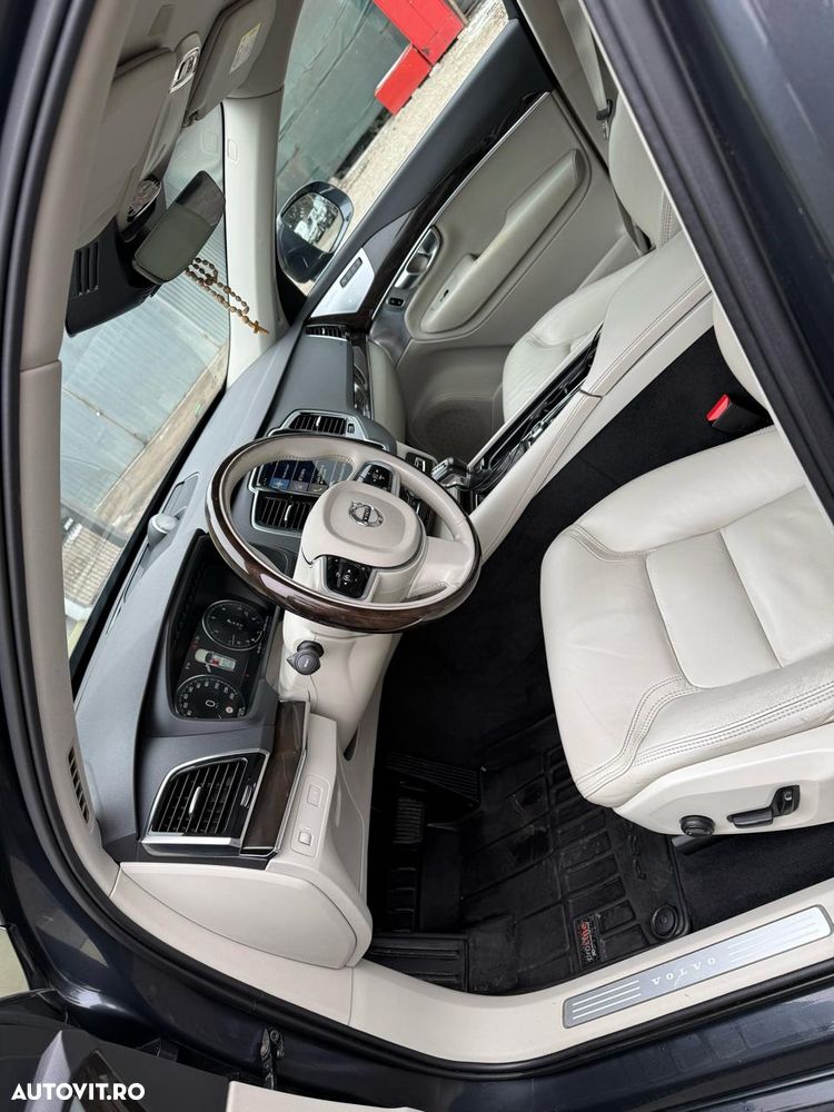 Volvo XC 90 D5 AWD Inscription - 29