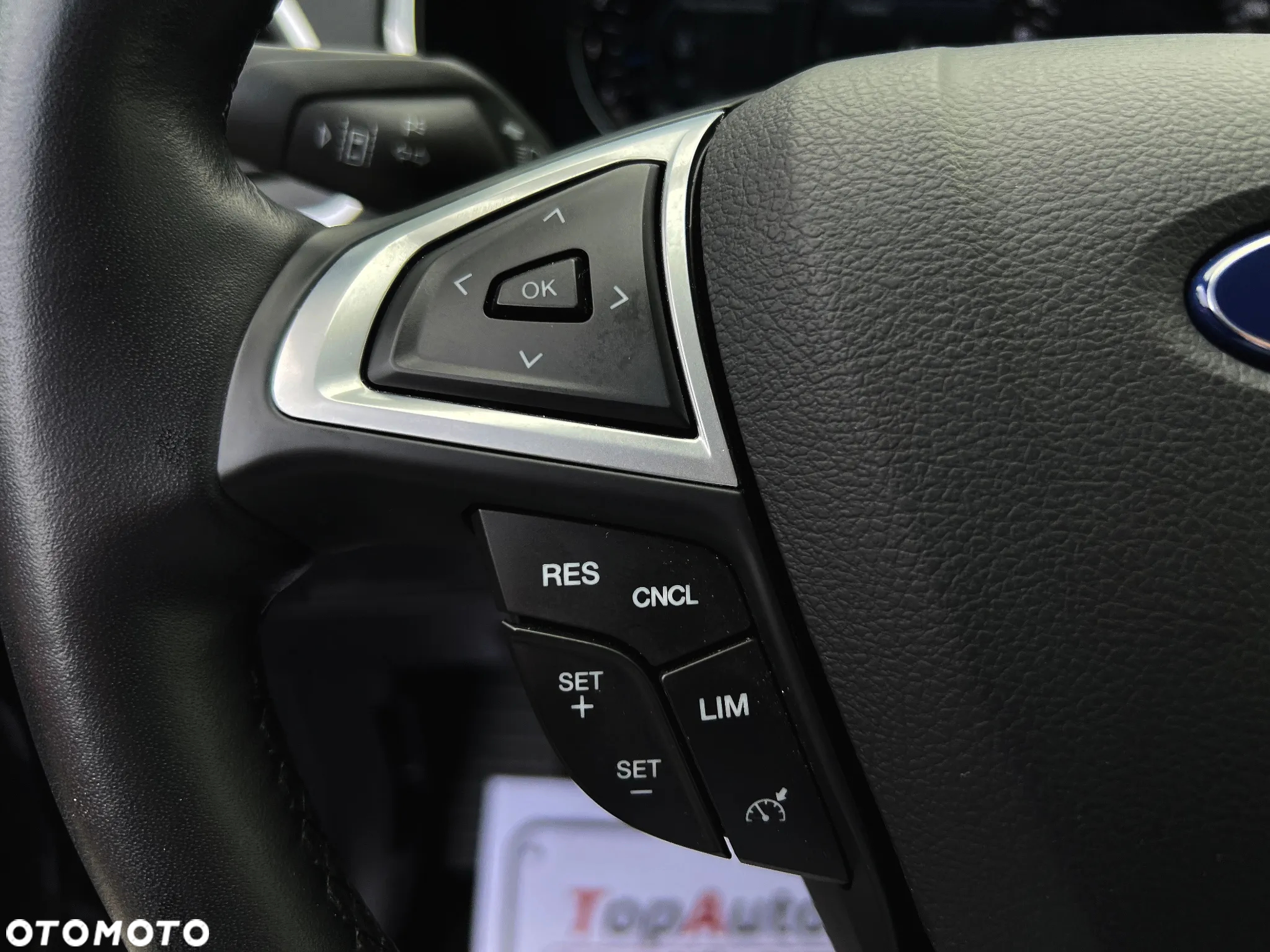 Ford S-Max - 29