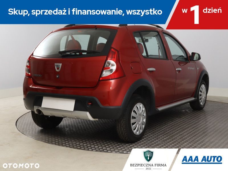 Dacia Sandero - 7