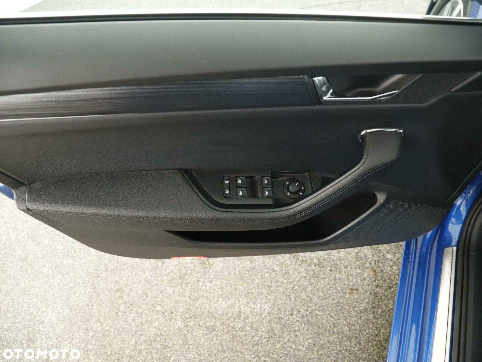 Skoda Superb 2.0 TDI SCR Style DSG - 11