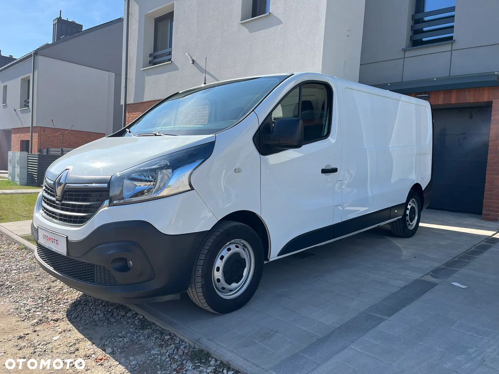 Renault Trafic - 2