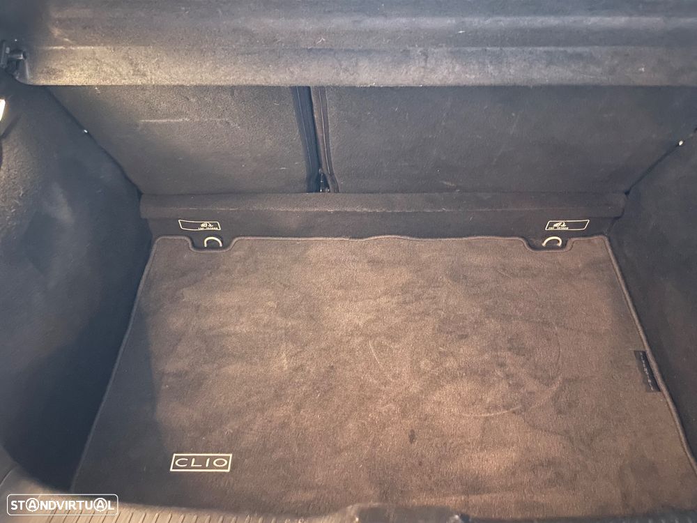 Renault Clio (Energy) dCi 90 Start & Stop INTENS - 17