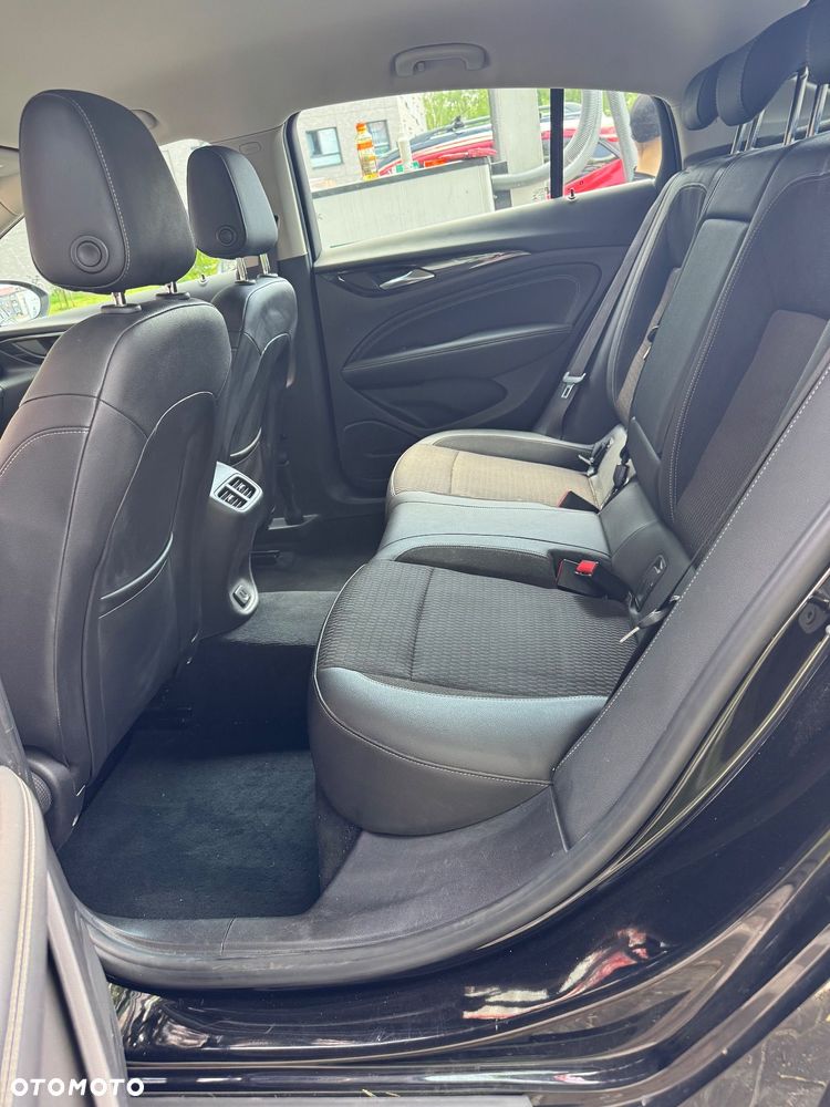 Opel Insignia CT 1.5 T Elite S&S - 32