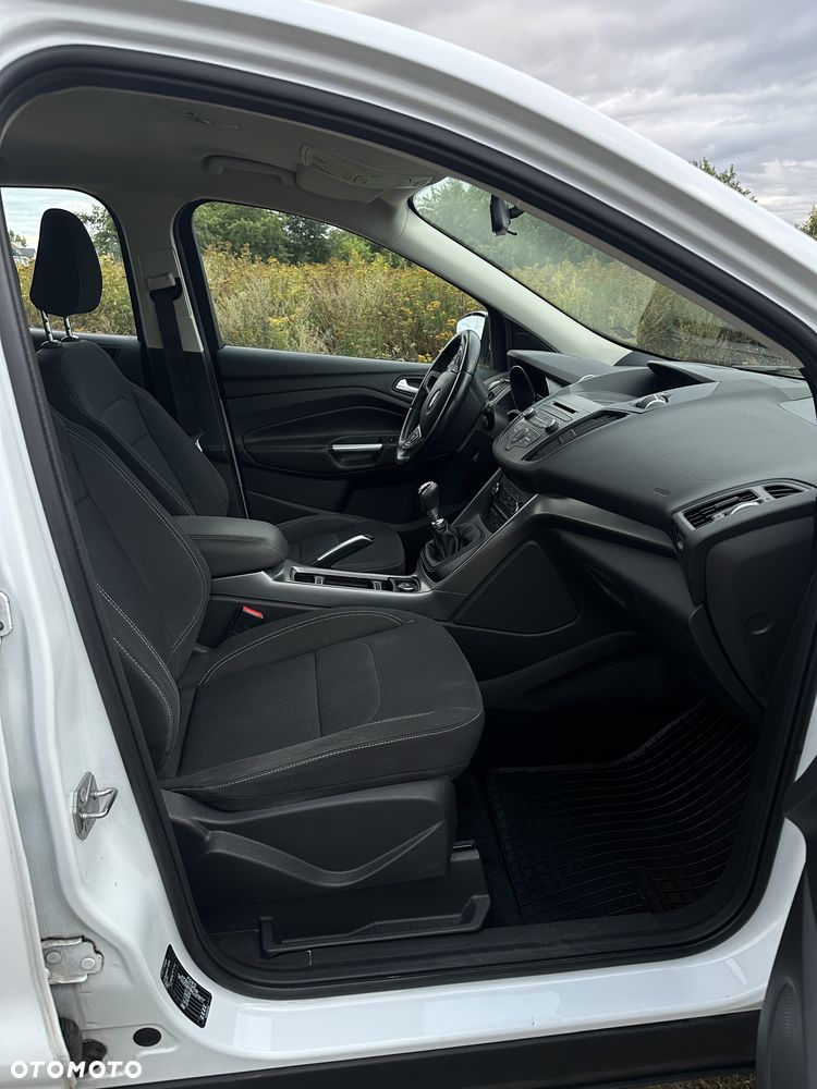 Ford Kuga 1.5 EcoBoost FWD Edition ASS MMT6 - 7