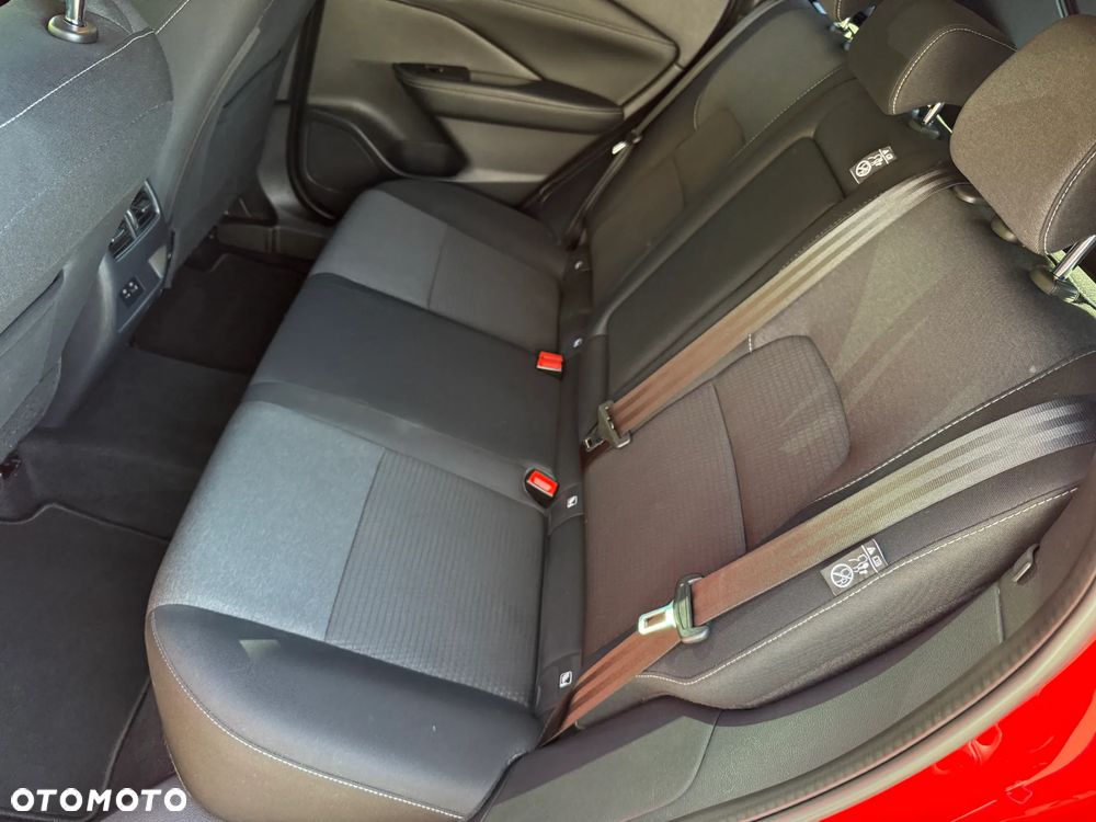 Nissan Qashqai 1.3 DIG-T N-Connecta DCT - 32